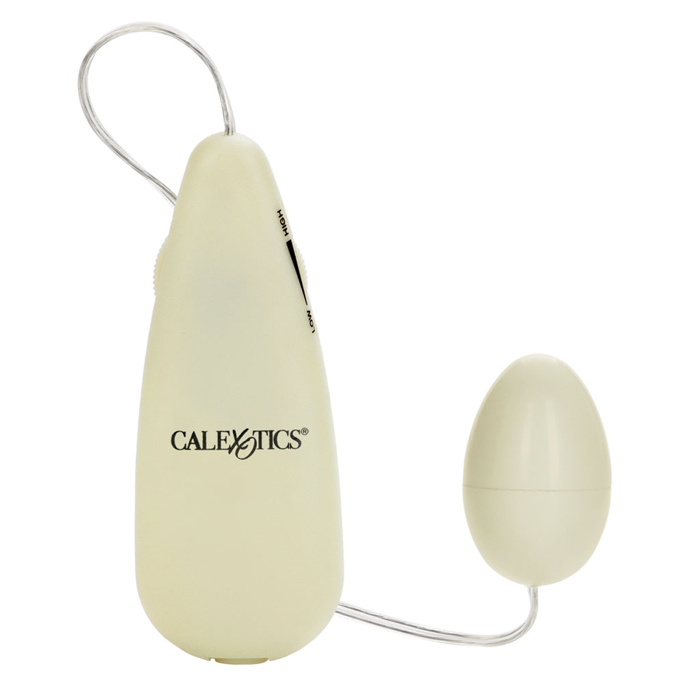 Pocket Exotics Glow-In-The-Dark Egg Green | 716770018106 | Available at EroticWarehouse.com