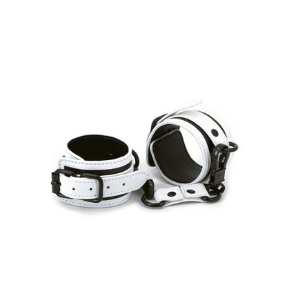Glo Bondage Wrist Cuff Green | 657447104022 | Available at EroticWarehouse.com