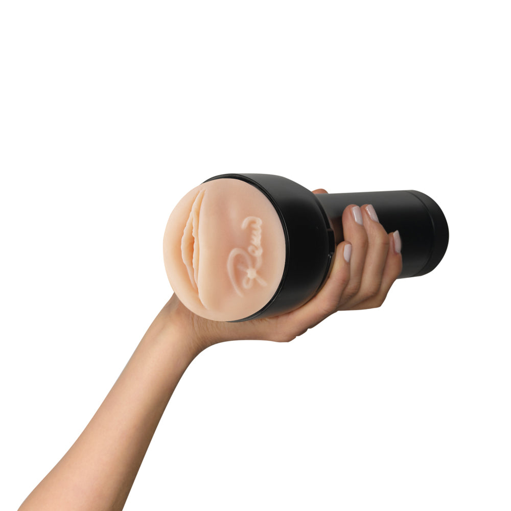 Feel Romi Chase By Kiiroo | 8720256722359 | Available at EroticWarehouse.com
