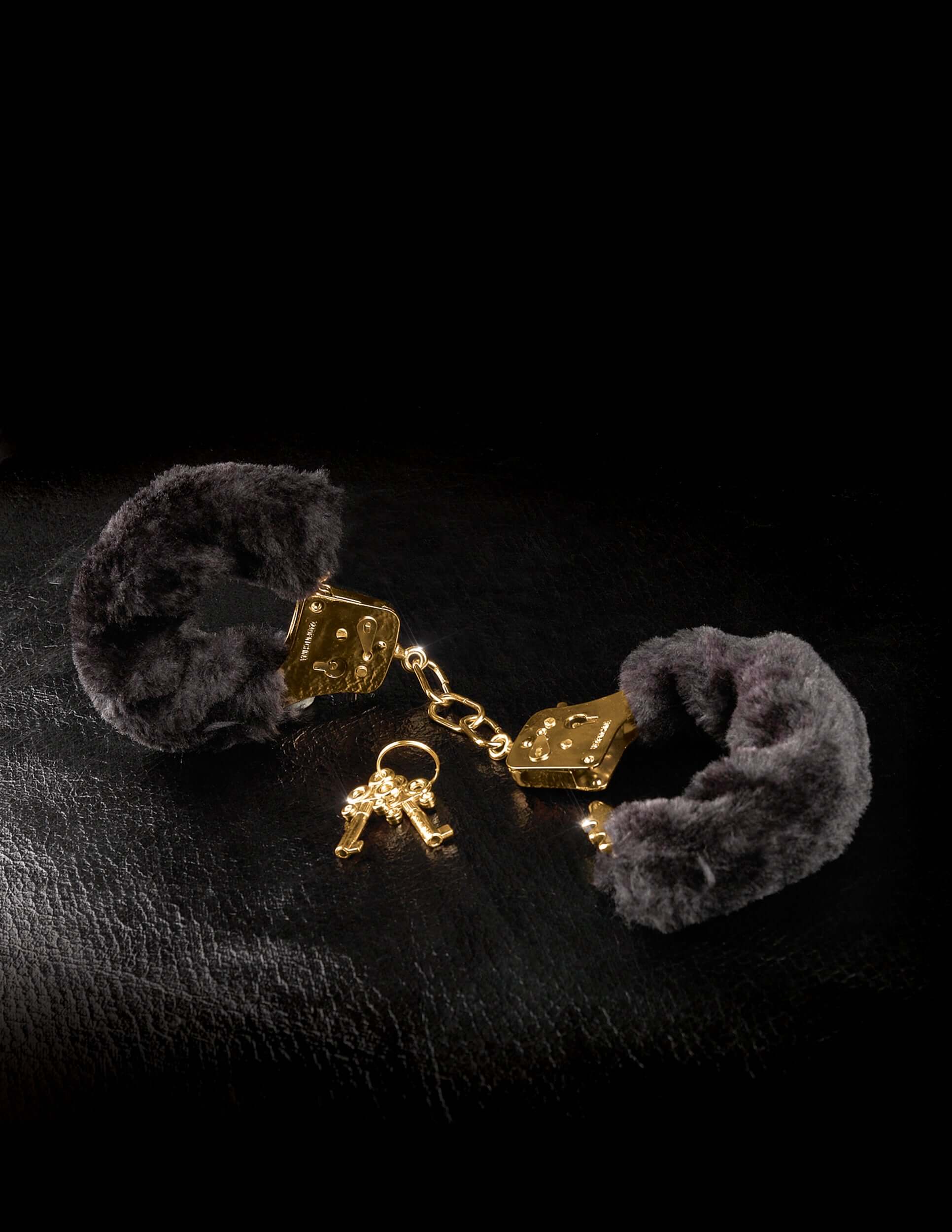 Fetish Fantasy Gold Deluxe Furry Cluffs | 603912343137 | Available at EroticWarehouse.com